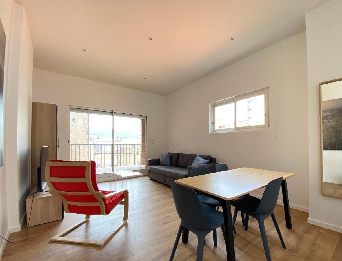 Tour D'Auvergne - Appartements En Plein Centre Ville, Proche De La Cathedrale Et De La Place De Jaude Clermont-Ferrand Luaran gambar