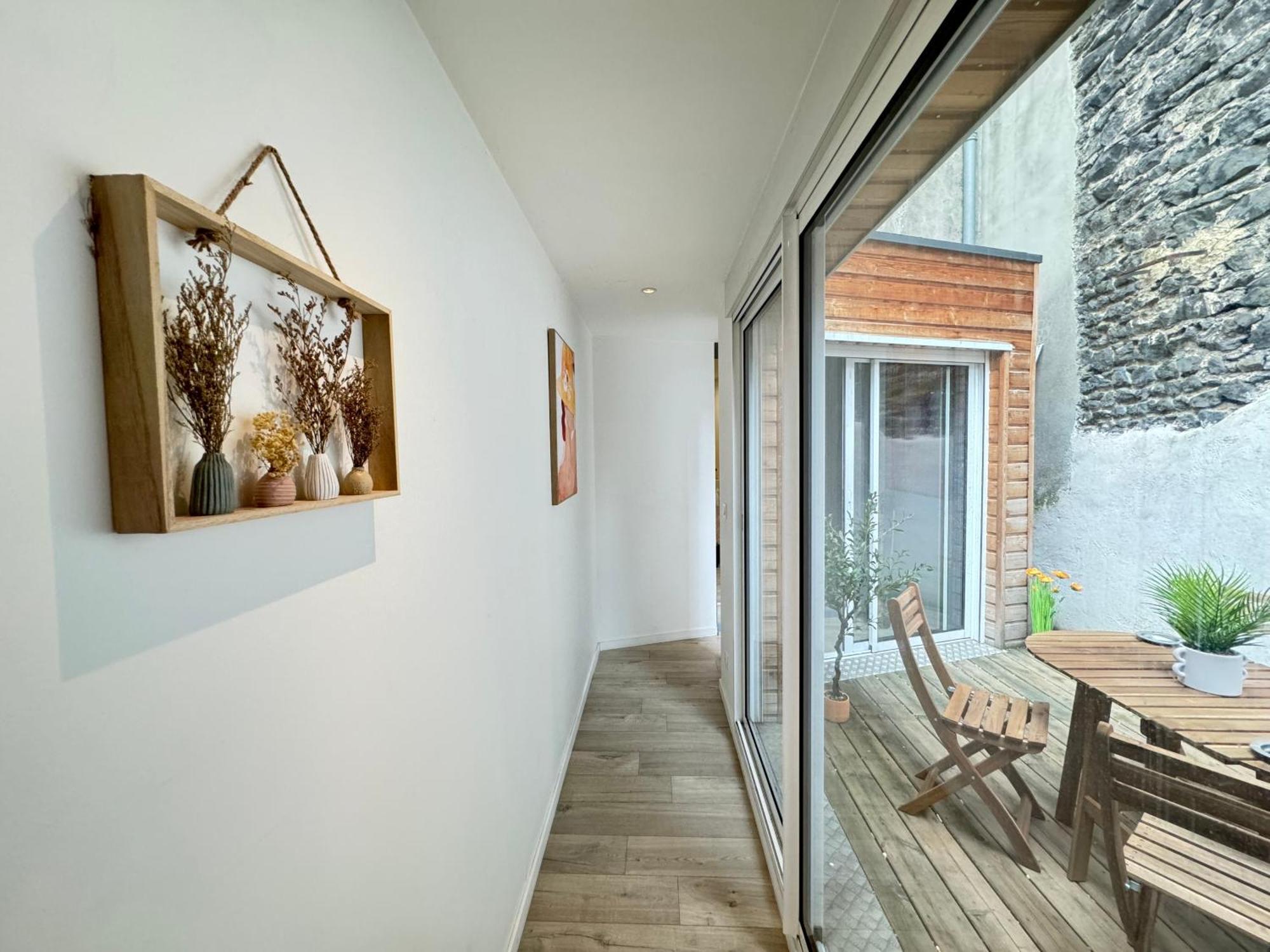 Tour D'Auvergne - Appartements En Plein Centre Ville, Proche De La Cathedrale Et De La Place De Jaude Clermont-Ferrand Luaran gambar