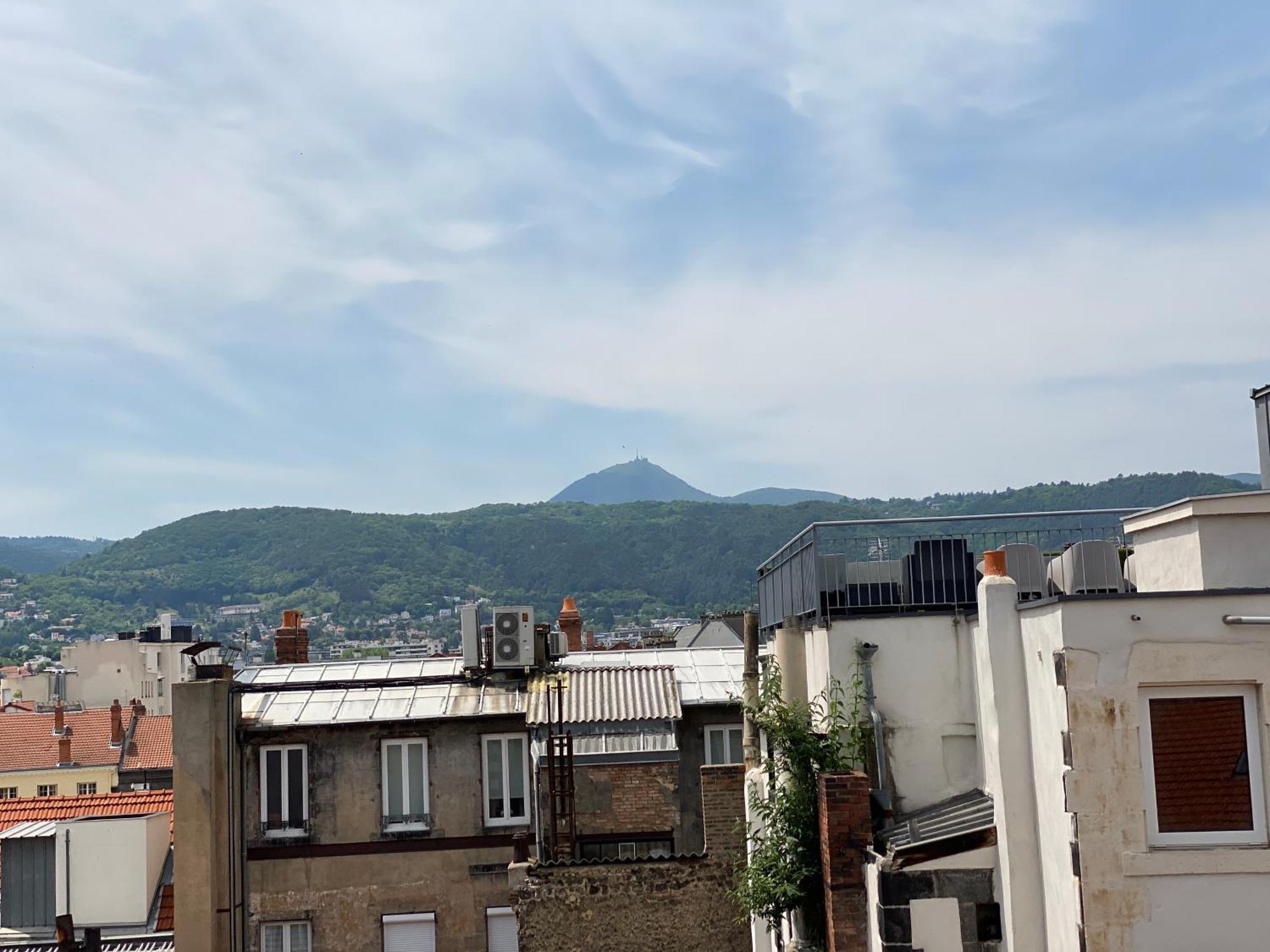 Tour D'Auvergne - Appartements En Plein Centre Ville, Proche De La Cathedrale Et De La Place De Jaude Clermont-Ferrand Luaran gambar